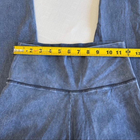 🌟AERIE leggings denim blue size medium - Picture 6 of 11